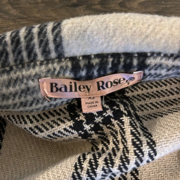 Plaid Shacket - Picture 5 of 5